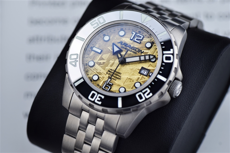 Aragon Divemaster Titanium Meteorite Swiss