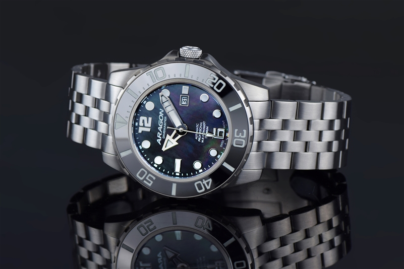 Aragon Divemaster Titanium MOP Swiss