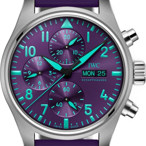 IWC Pilot's Watch Chronograph 41 Mercedes-AMG PETRONAS Formula One Team