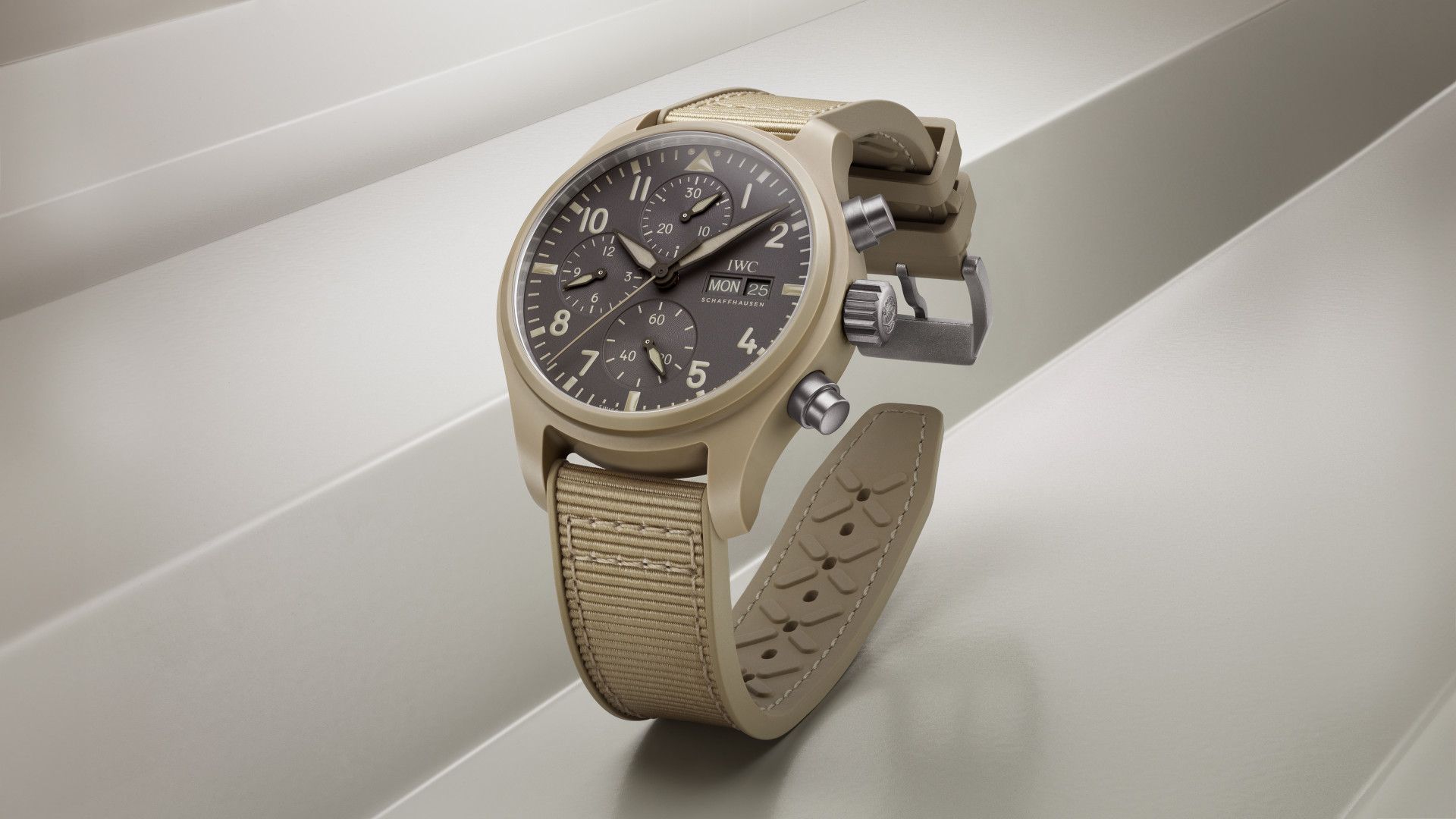 IWC Pilot's Watch Chronograph 41 Top Gun Mojave Desert (sand ceramic)