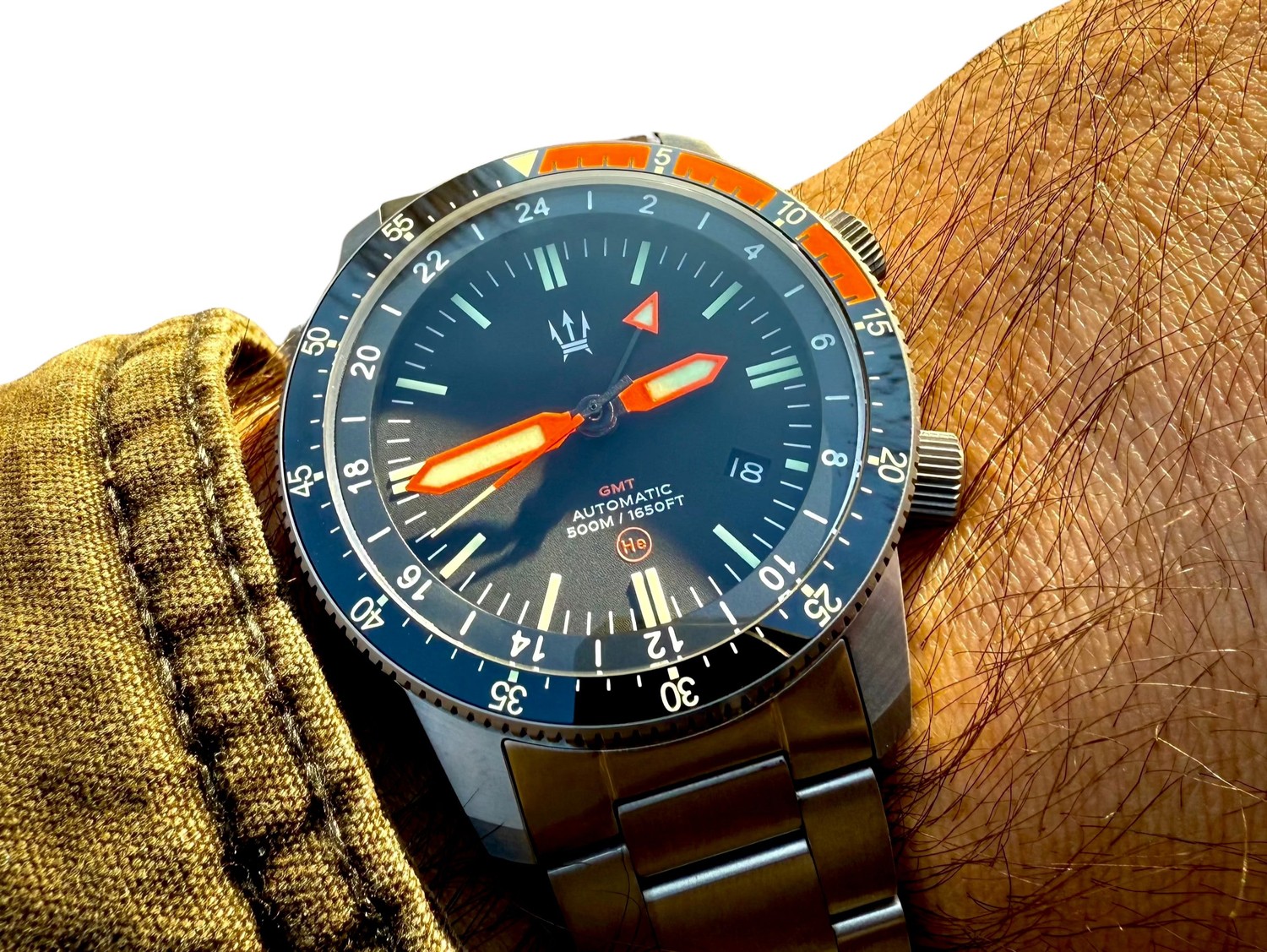 Maratac Alto Mare 500M GMT Titanium