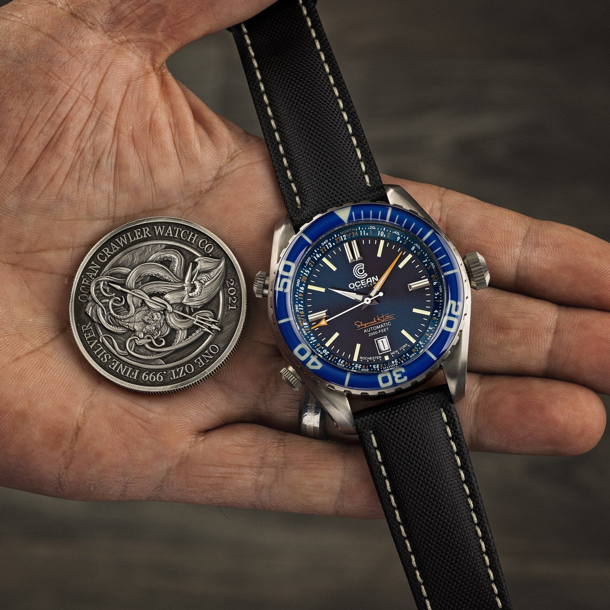 Ocean Crawler Ocean Navigator 45 - Blue Bezel