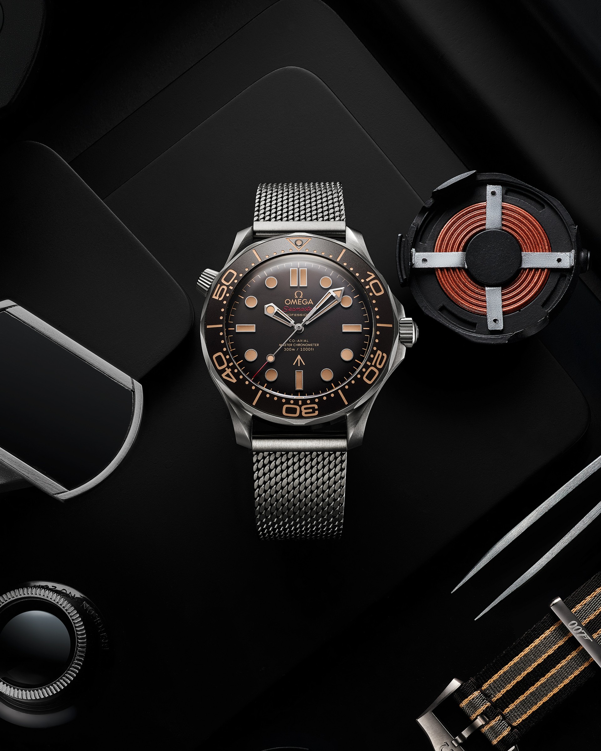 Omega Seamaster Diver 300M 007 Edition (Titanium)