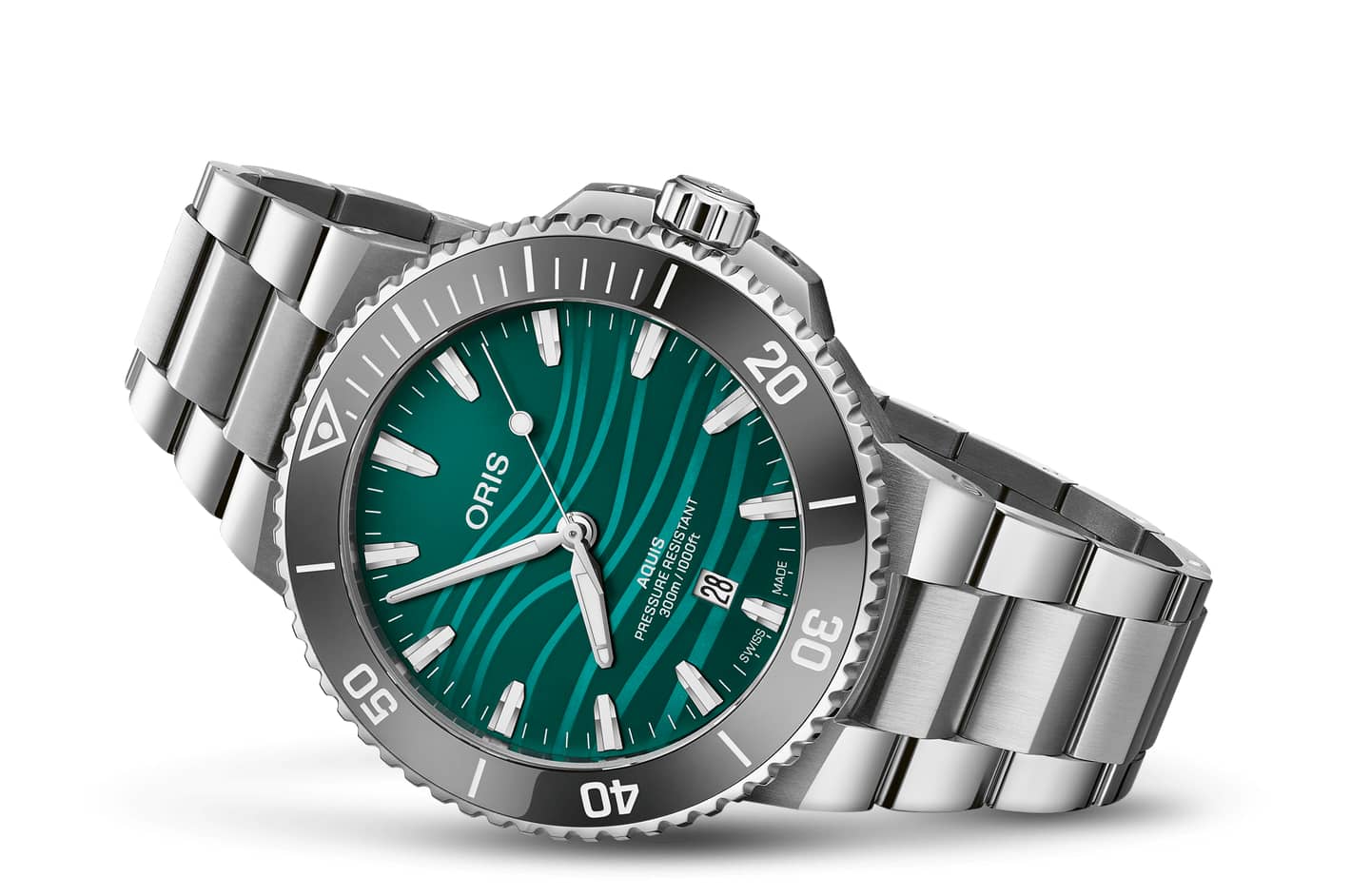 Oris Aquis Date Titanium 43.5mm