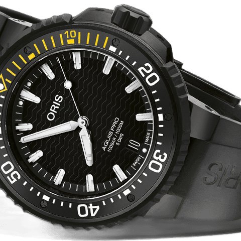 Oris AquisPro Date Calibre 400