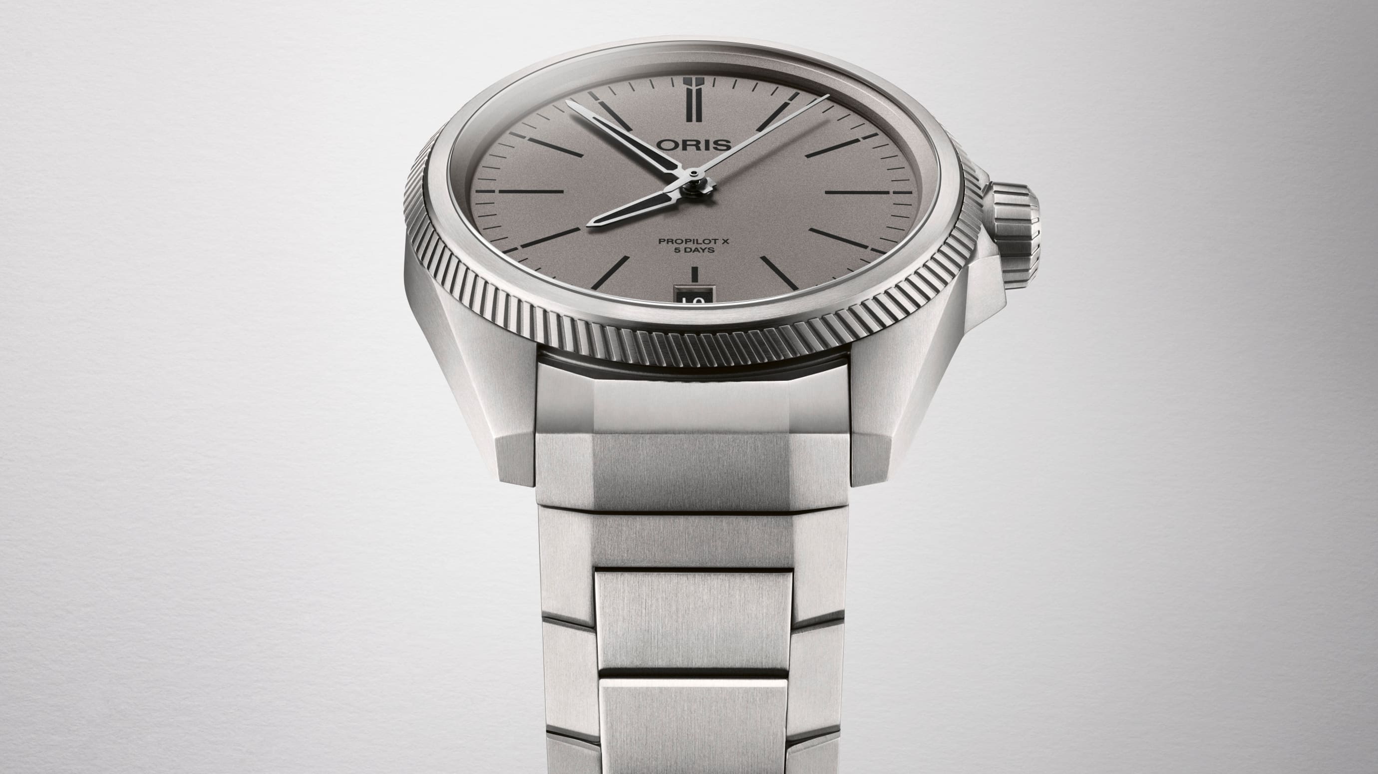 Oris ProPilot X Calibre 400 (Titanium)