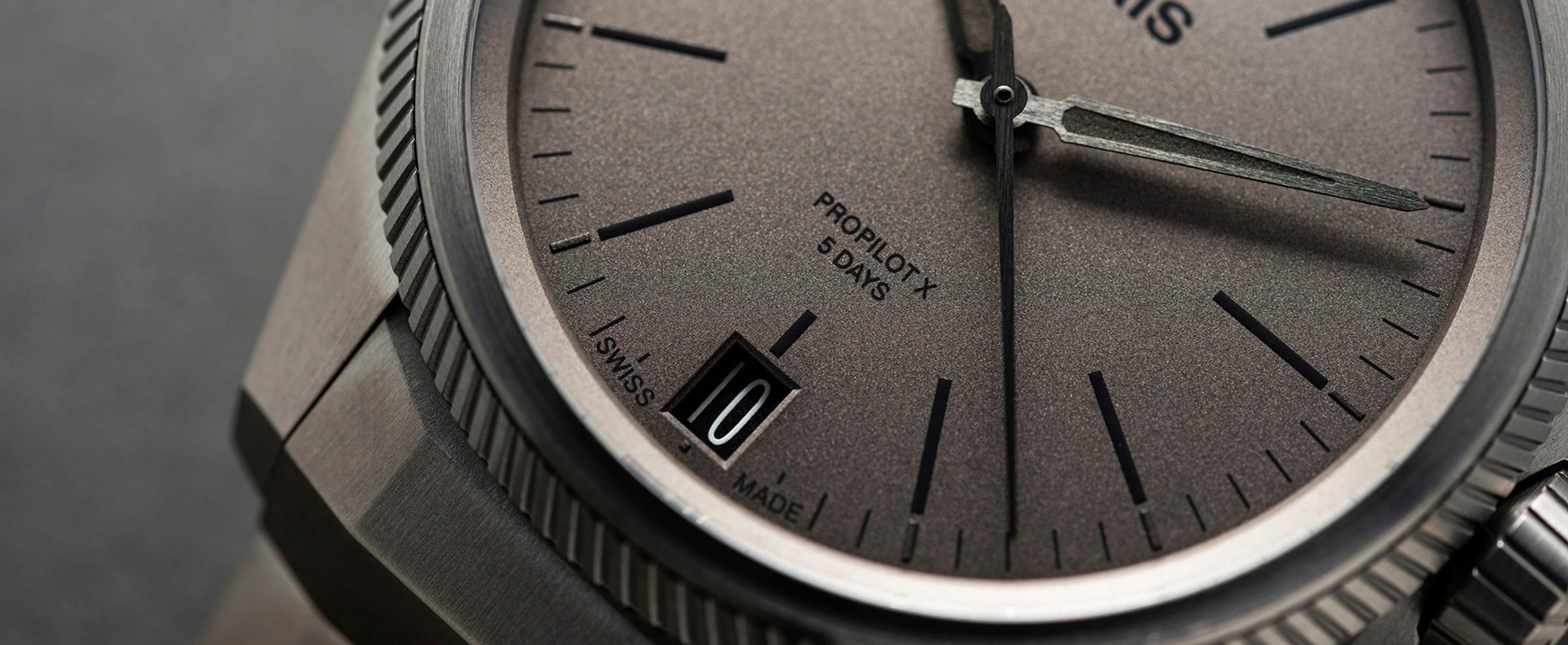 Oris ProPilot X Calibre 400 (Titanium)