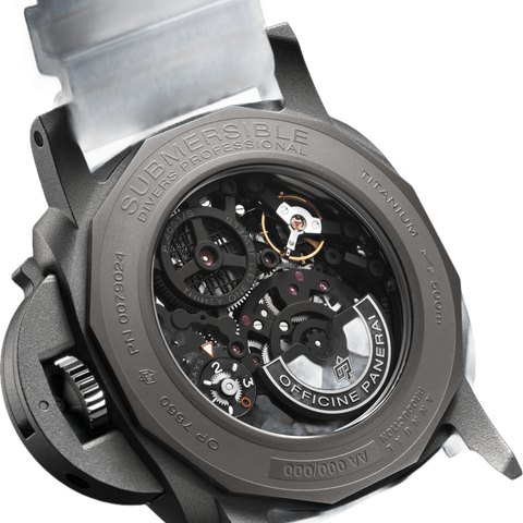 Panerai Submersible GMT DMLS Titanio Skeleton 47mm