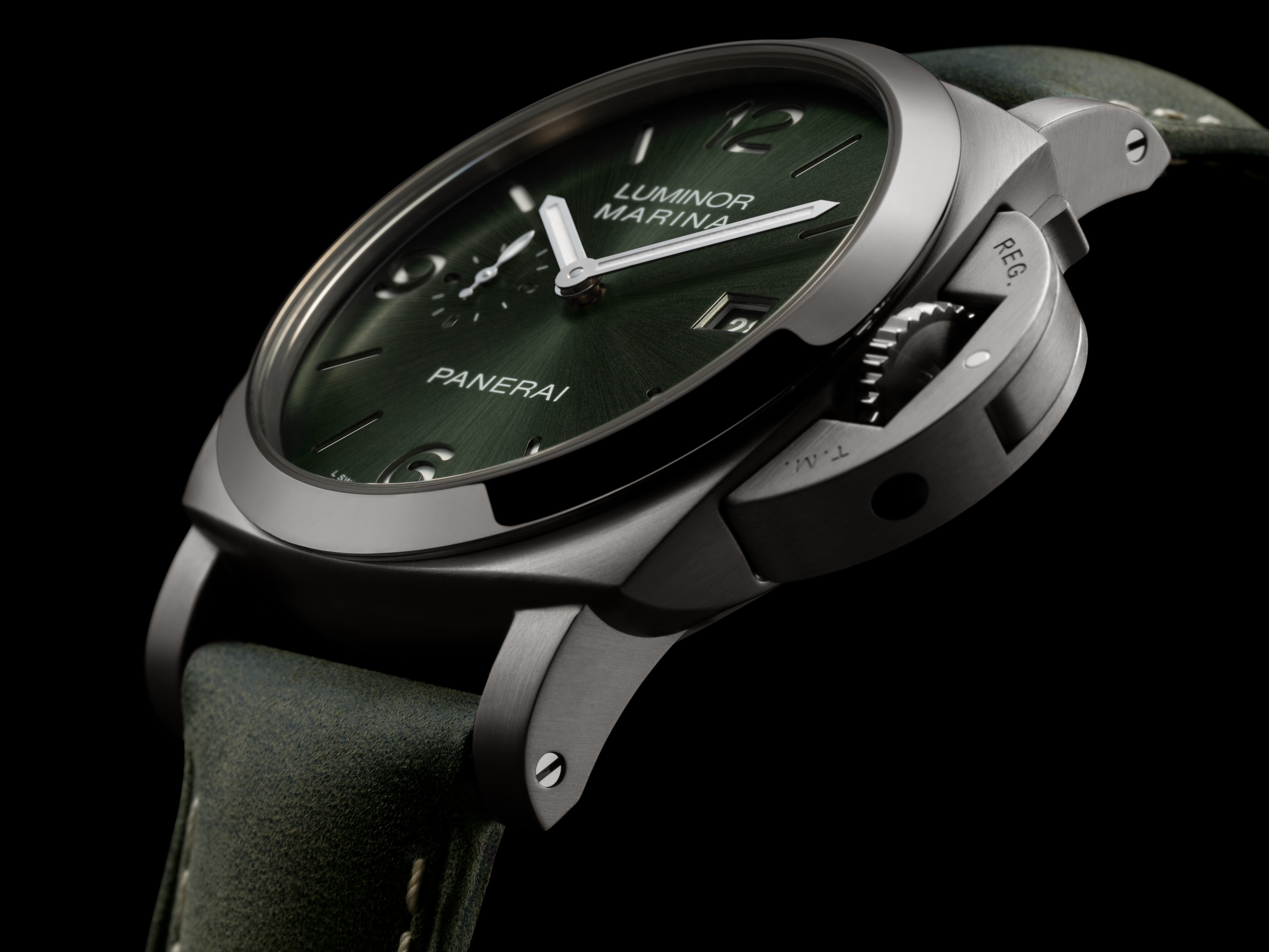 Panerai Luminor Marina Titanio 44mm