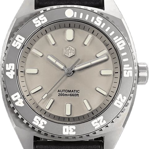 San Martin SN027-T3 Grade 5 Titanium Diver 43mm