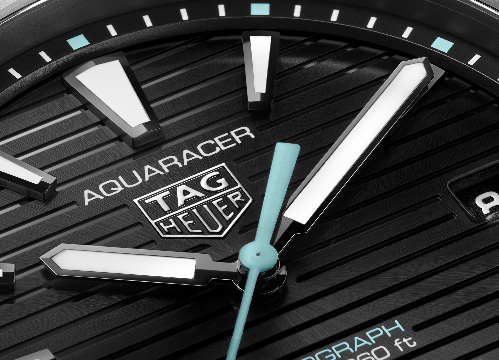 TAG Heuer Aquaracer Professional 200 Solargraph (Titanium)