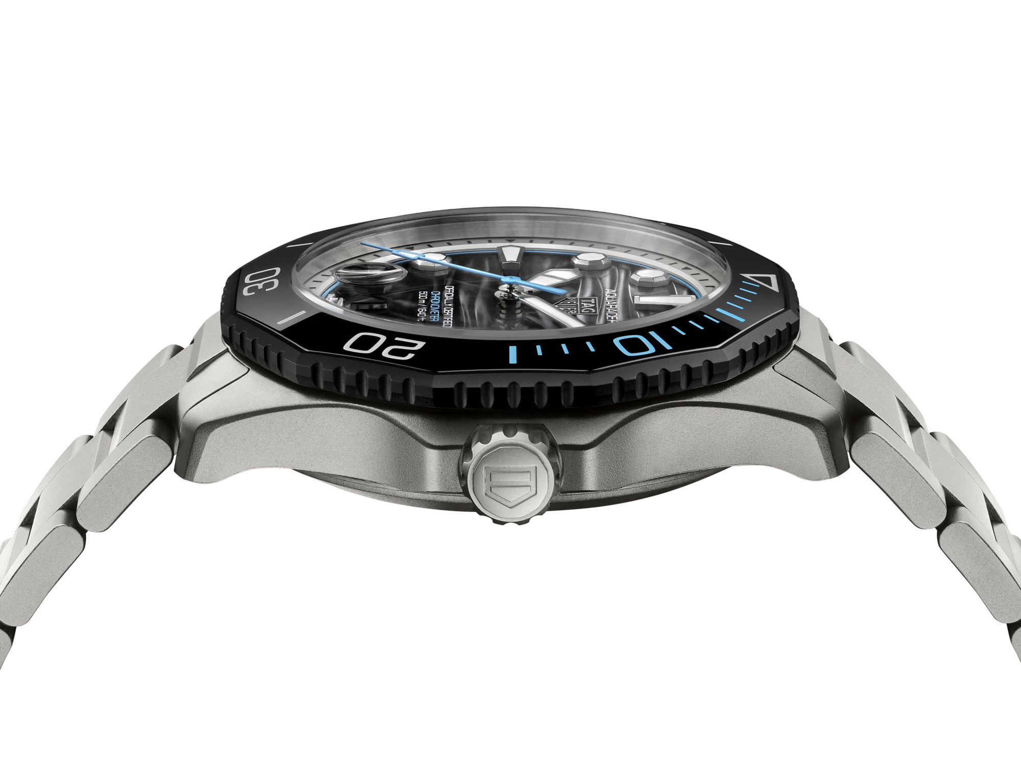 TAG Heuer Aquaracer Professional 500 Date Titanium