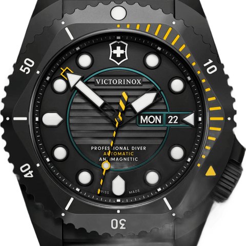 Victorinox Dive Pro Titanium Automatic