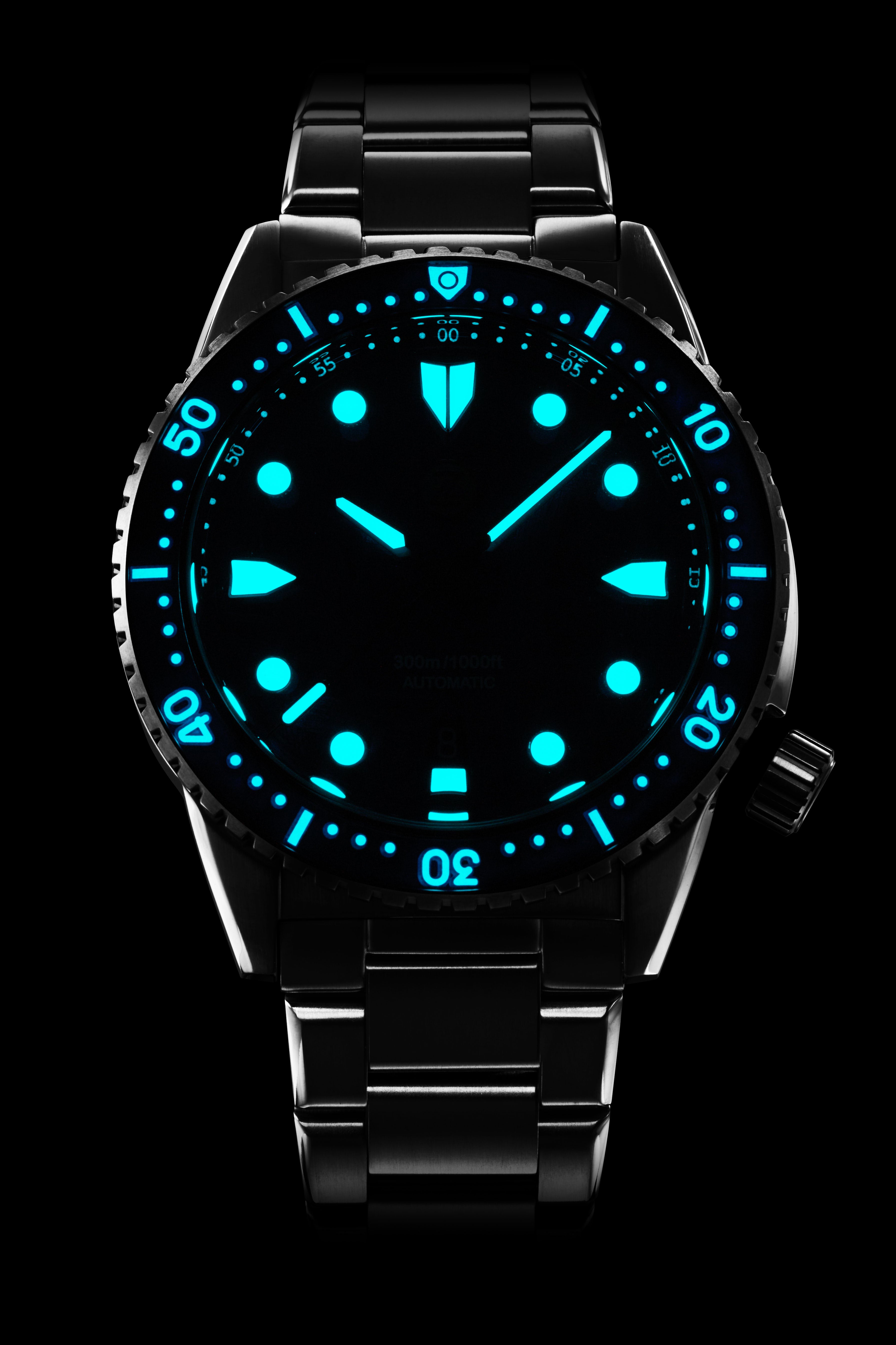 Zelos Great White 43mm DLC